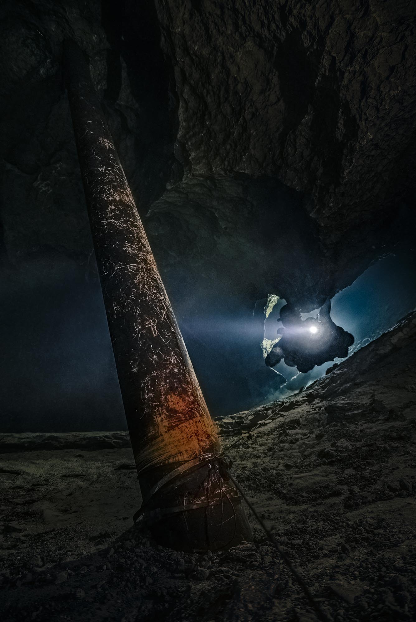 Be Water Imaging - The Well Casing