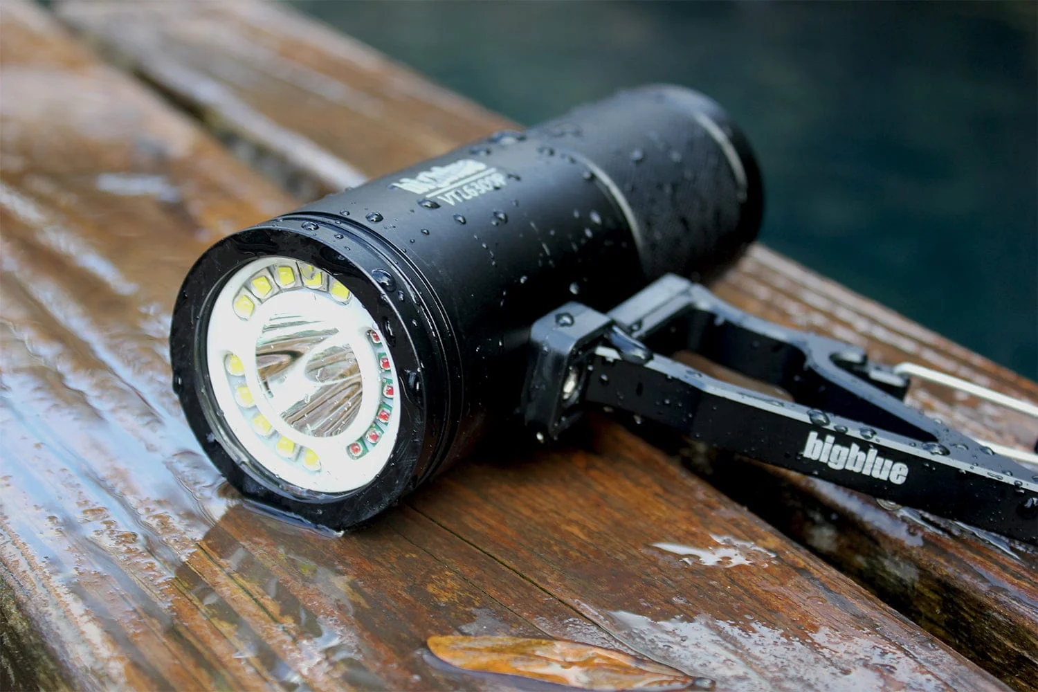 Big Blue - 9000-Lumen Dual Beam Video & Tech Light - Image 4