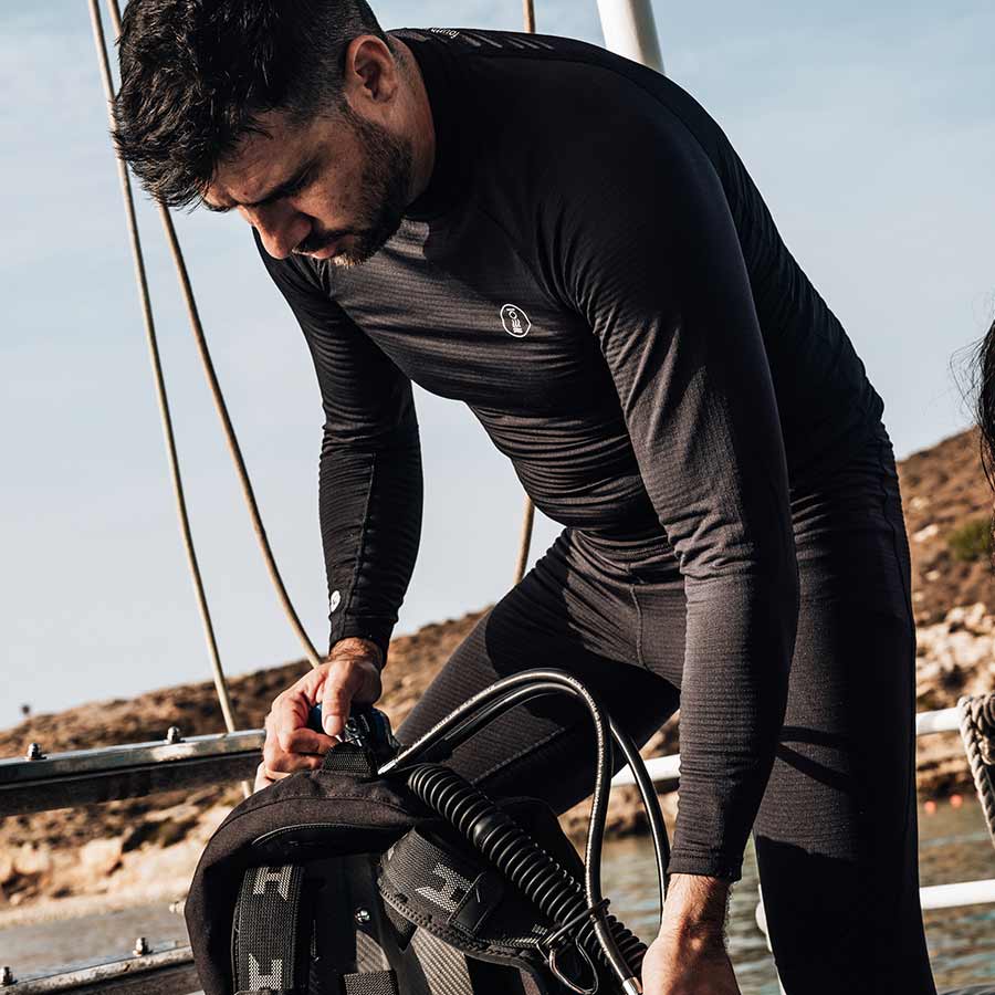 Fourth Element - Men's J2 Base Layer Long Sleeve Top - Image 4