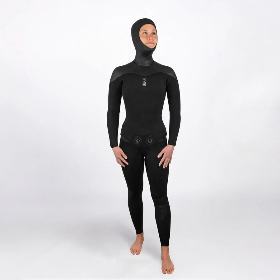 Fourth Element - Women's MEDIUM/SHORT RF2 Hooded Jacket (WETSUIT CLEARANCE - FINAL SALE)