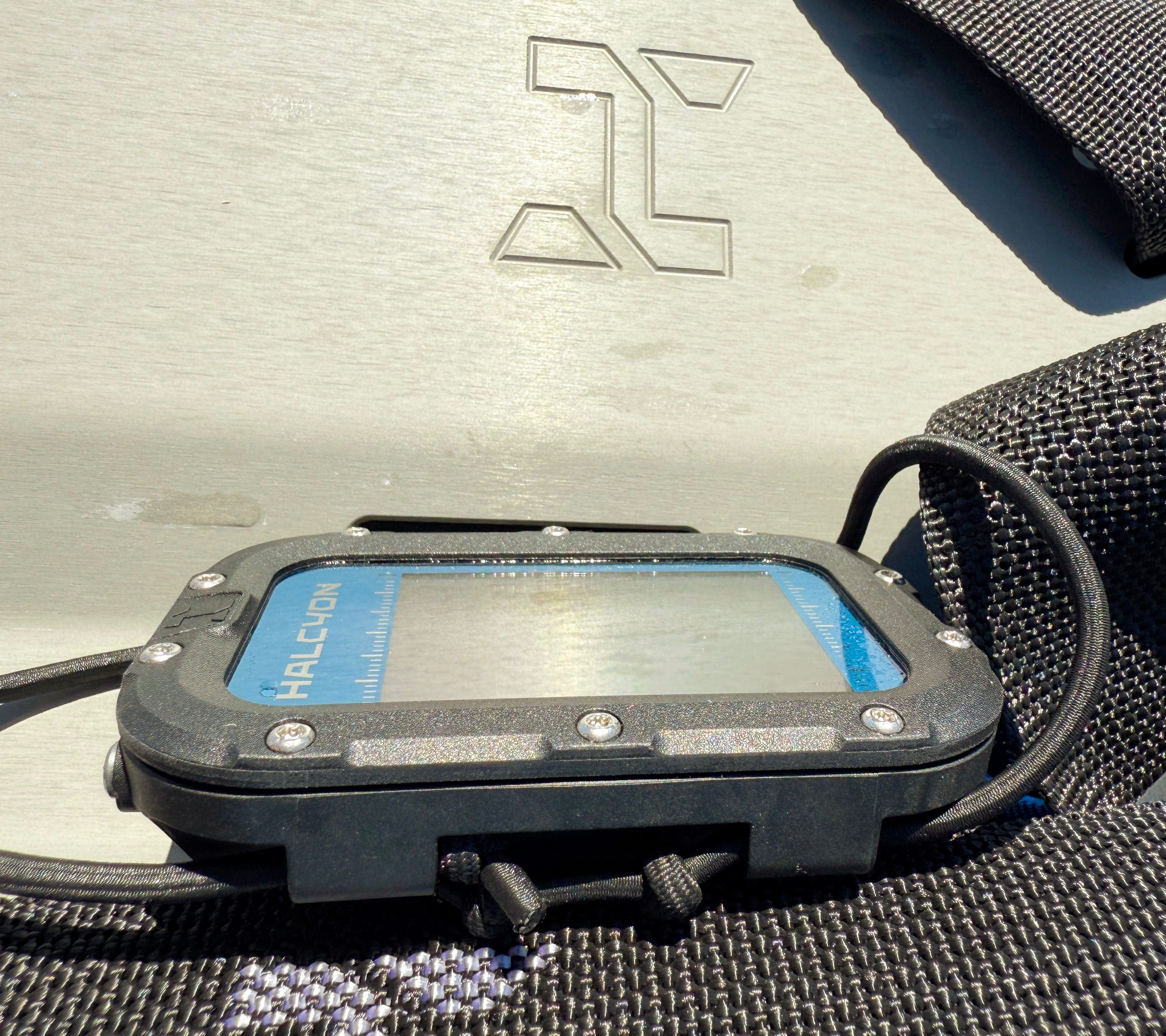 Halcyon - BLUE SYMBIOS™ COMPUTER HANDSET - Image 7