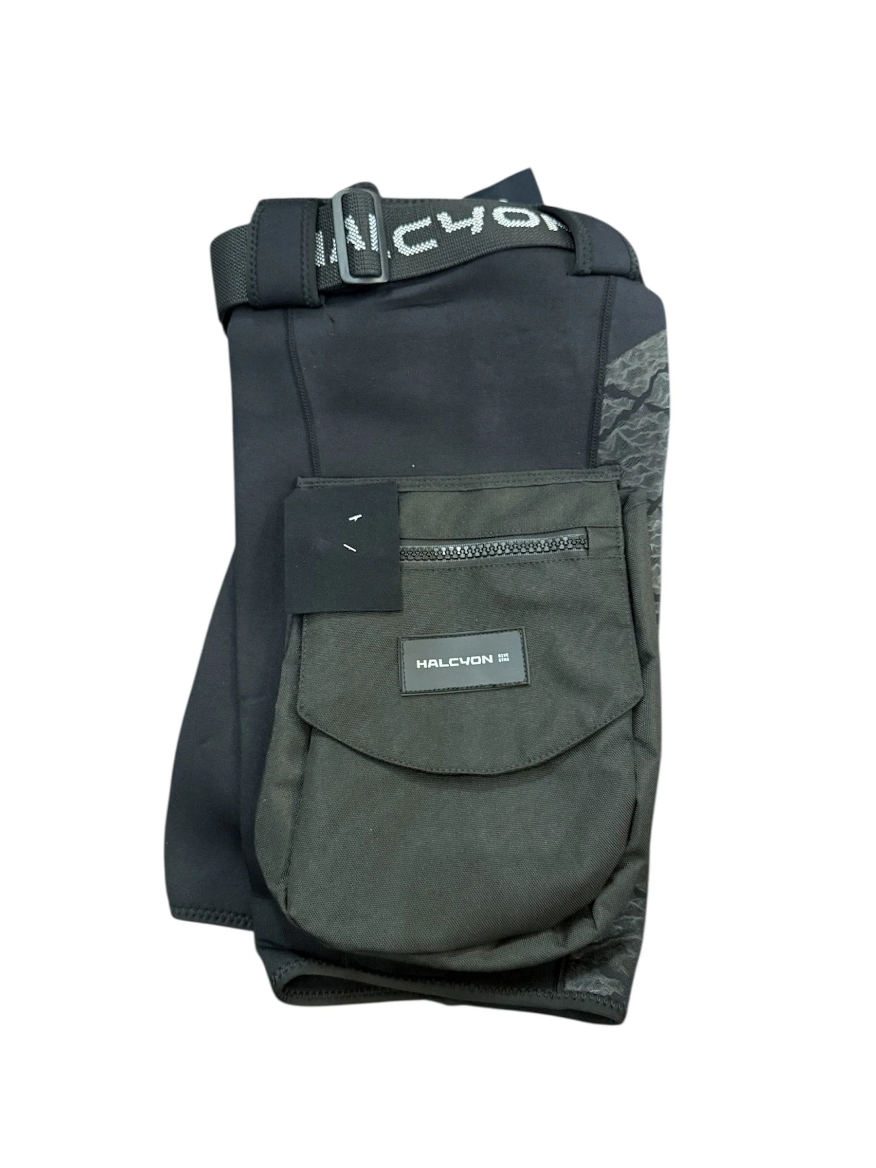 Halcyon - NEW BLACK BRANDING TECH SHORTS