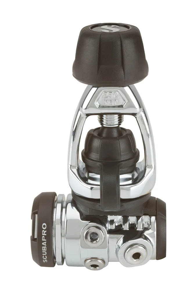 SCUBAPRO - MK17 EVO2 Yoke First Stage